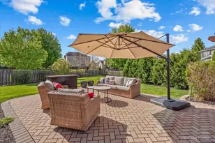 1009 Birchwood Dr, Pingree Grove, IL 60140 - Photo 27