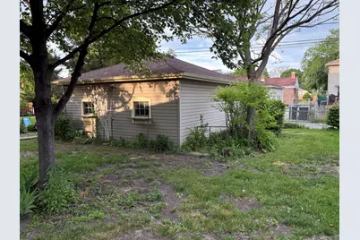 9039 Austin Avenue, Morton Grove, IL 60053 - Photo 27