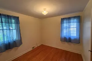 9039 Austin Ave, Morton Grove, IL 60053 - Photo 13