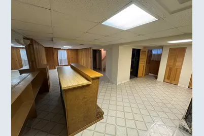9039 Austin Avenue, Morton Grove, IL 60053 - Photo 21