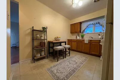 9039 Austin Avenue, Morton Grove, IL 60053 - Photo 7