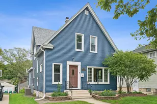 410 Wilcox St, Joliet, IL 60435 - Photo 1