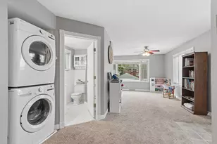 410 Wilcox St, Joliet, IL 60435 - Photo 19