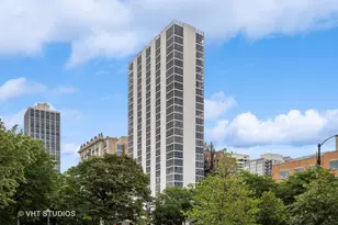 1555 N Dearborn Pkwy, Chicago, IL 60610 - Photo 1