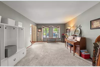 17004 Arbor Creek Drive, Plainfield, IL 60586 - Photo 7