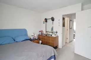 375 Meadow Green Ln, Round Lake Beach, IL 60073 - Photo 13