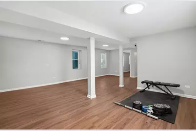 3142 N Christiana Avenue, Chicago, IL 60618 - Photo 23