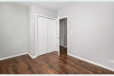 3142 N Christiana Avenue, Chicago, IL 60618 - Photo 21