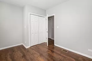 3142 N Christiana Ave, Chicago, IL 60618 - Photo 21