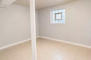 2812 S 48th Ct, Cicero, IL 60804 - Photo 7