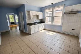 2812 S 48th Ct, Cicero, IL 60804 - Photo 3