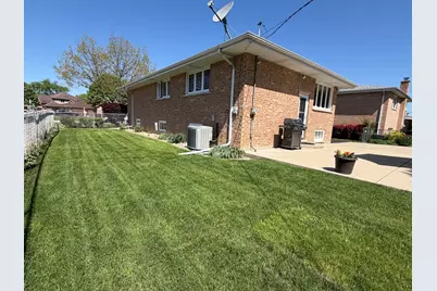 8759 Natoma Avenue, Oak Lawn, IL 60453 - Photo 39