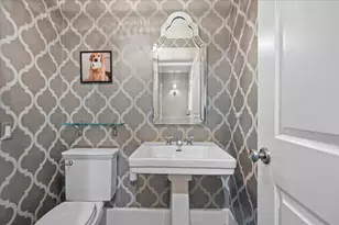 127 Glenwood Ave, Winnetka, IL 60093 - Photo 27