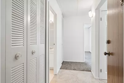9701 N Dee Road #6N, Niles, IL 60714 - Photo 3