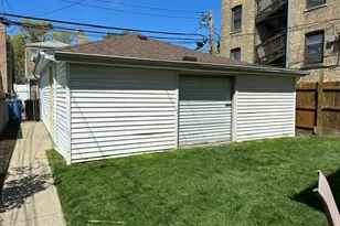[Address not provided], Chicago, IL 60625 - Photo 17