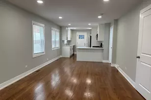[Address not provided], Chicago, IL 60625 - Photo 9
