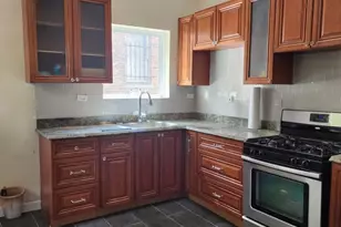 435 W Winneconna Pkwy, Chicago, IL 60620 - Photo 7