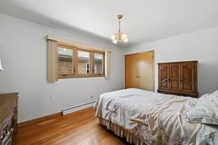 4917 N Oriole Ave, Harwood Heights, IL 60706 - Photo 13