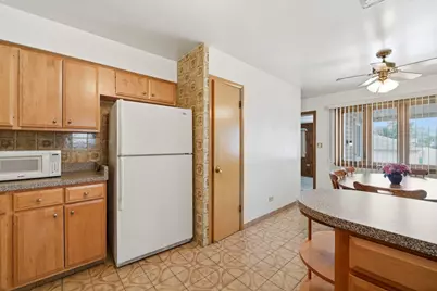 4917 N Oriole Avenue, Harwood Heights, IL 60706 - Photo 7