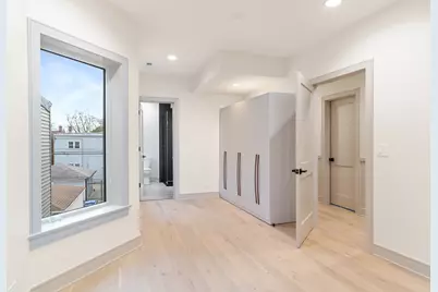 3317 N Avers Avenue, Chicago, IL 60618 - Photo 13