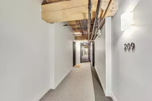 420 W Ontario St, Chicago, IL 60654 - Photo 3