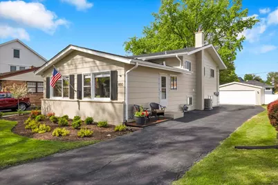 850 S Hillside Avenue, Elmhurst, IL 60126 - Photo 1