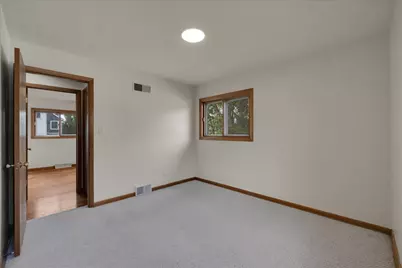 850 S Hillside Avenue, Elmhurst, IL 60126 - Photo 31