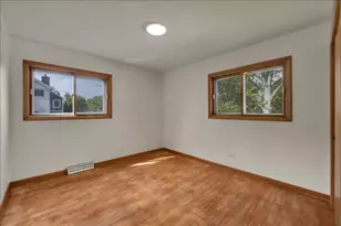 850 S Hillside Ave, Elmhurst, IL 60126 - Photo 27
