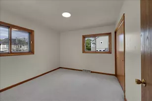 850 S Hillside Ave, Elmhurst, IL 60126 - Photo 29