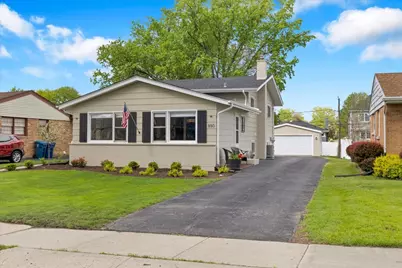 850 S Hillside Avenue, Elmhurst, IL 60126 - Photo 3
