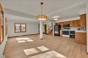 850 S Hillside Ave, Elmhurst, IL 60126 - Photo 9