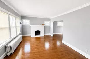 1527 Brookside Ave, Waukegan, IL 60085 - Photo 7