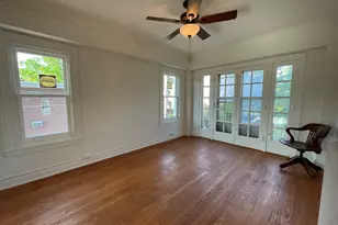 406 N Prairie St, Champaign, IL 61820 - Photo 17
