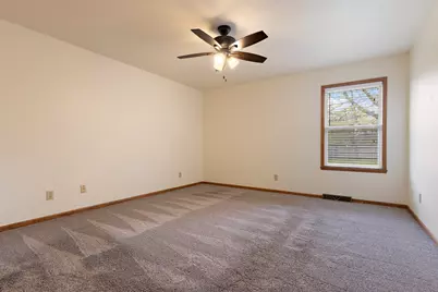 207 Sherman Lane, Poplar Grove, IL 61065 - Photo 9