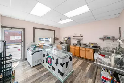 207 W Si Johnson Street, Sheridan, IL 60551 - Photo 17