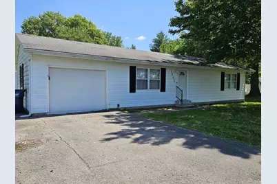 1521 Triangle Street, Mt Vernon, IL 62864 - Photo 1