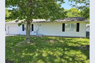 1521 Triangle Street, Mt Vernon, IL 62864 - Photo 3