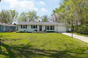 348 Seminole Ln, Carol Stream, IL 60188 - Photo 1