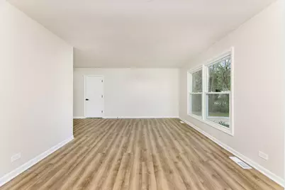 348 Seminole Lane, Carol Stream, IL 60188 - Photo 3