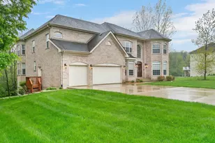 969 Reading St, Bartlett, IL 60103 - Photo 3
