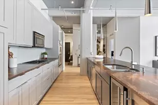 850 W Adams St, Chicago, IL 60607 - Photo 25