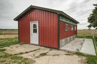 9896 Lincoln Rd, Morrison, IL 61270 - Photo 19