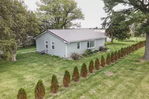 9896 Lincoln Rd, Morrison, IL 61270 - Photo 3