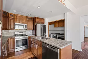 5230 S Lockwood Ave, Chicago, IL 60638 - Photo 5