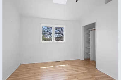 5230 S Lockwood Avenue, Chicago, IL 60638 - Photo 13