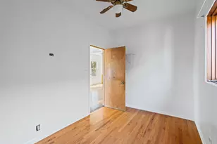 5230 S Lockwood Ave, Chicago, IL 60638 - Photo 7