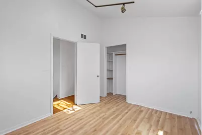 5230 S Lockwood Avenue, Chicago, IL 60638 - Photo 9