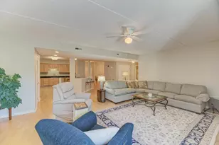 601 W Rand Rd, Arlington Heights, IL 60004 - Photo 17