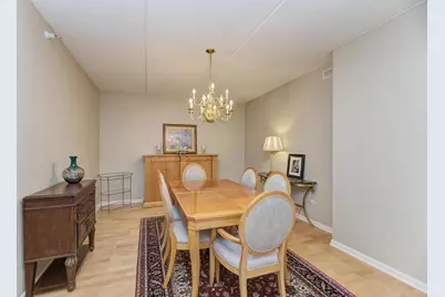 601 W Rand Road #106, Arlington Heights, IL 60004 - Photo 7