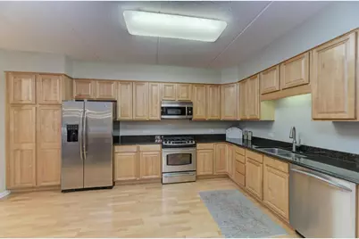 601 W Rand Road #106, Arlington Heights, IL 60004 - Photo 11